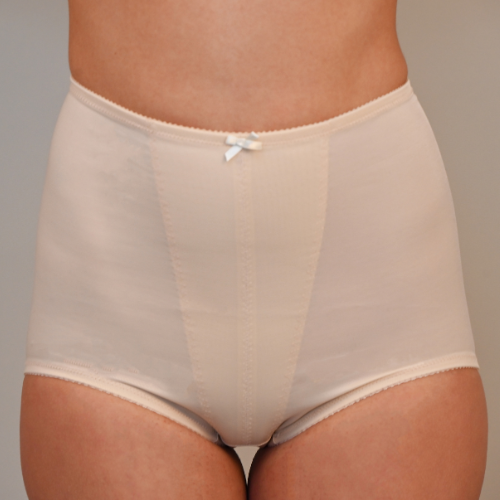 Steznik gace Sindi brenda Sanatex iz Srbije