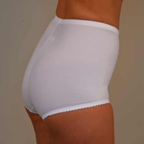 Steznik gace Sindi brenda Sanatex iz Srbije